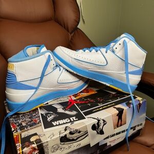 Air Jordan 3 Retro SE Blue & White